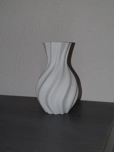 Jarrón retorcido Lena