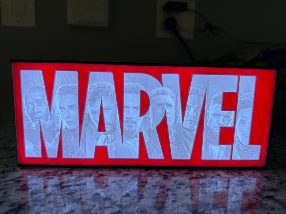 Caja De Luz Marvel Logo