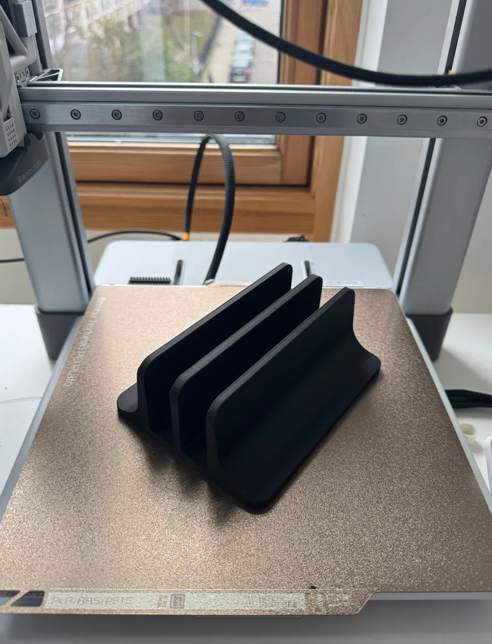 Soporte Vertical Para Laptop, Ipad, Kindle, etc..